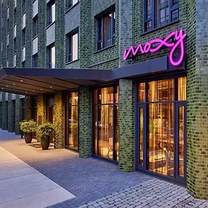 Hotell Moxy Muelheim ***